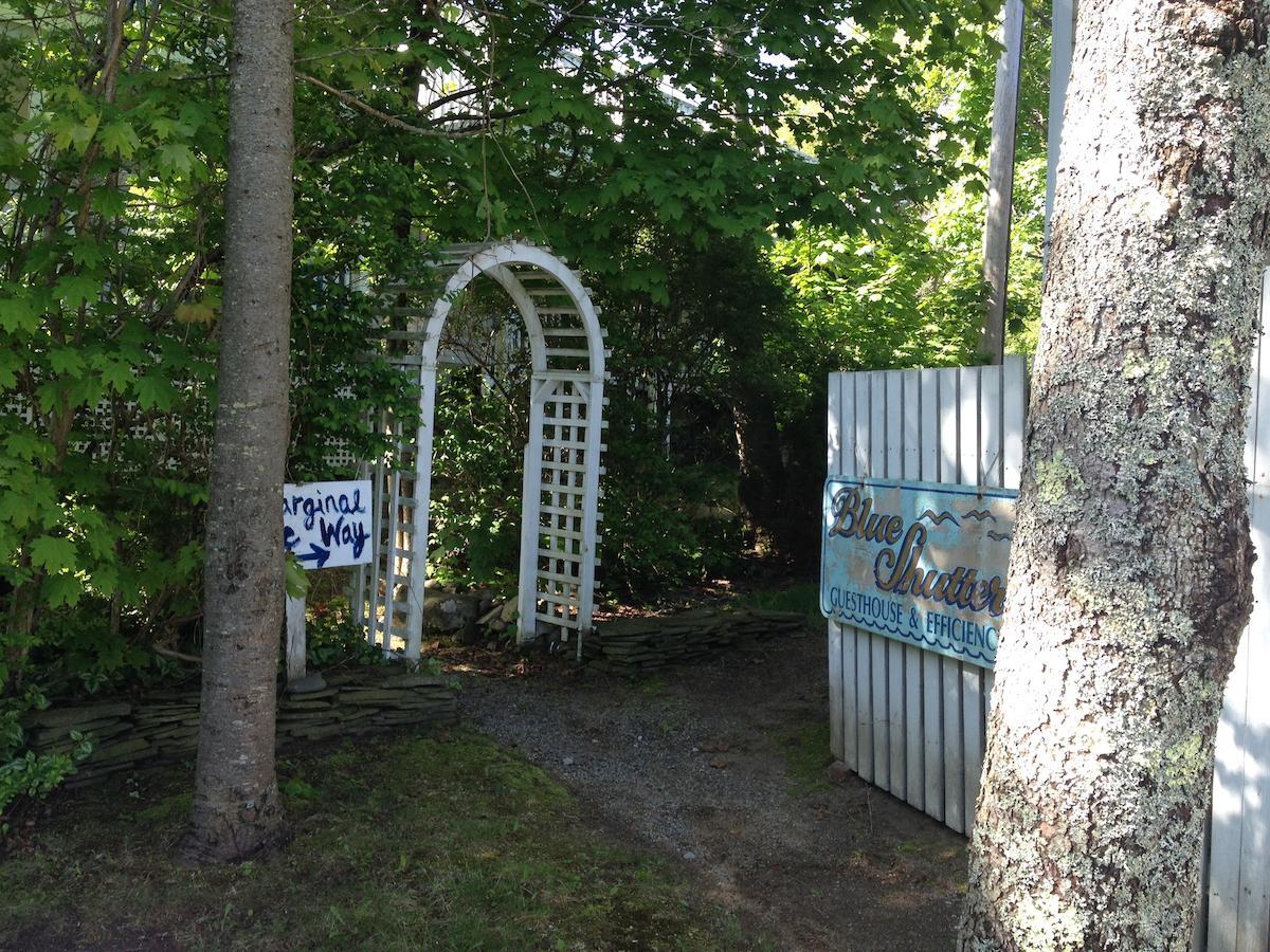 Blue Shutters Inn Carriage House Studios Огънкуит Екстериор снимка